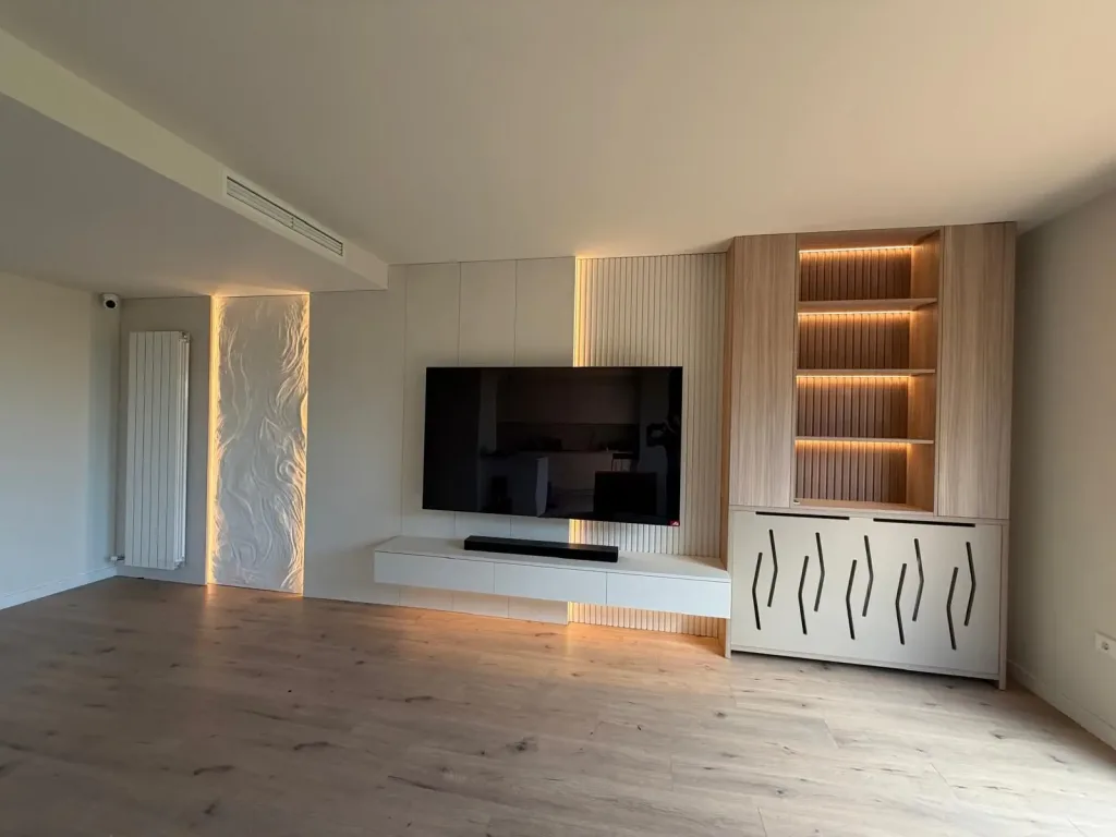 Sala de estar con sistema de fijación oculta Fitlock · Parets del Vallès